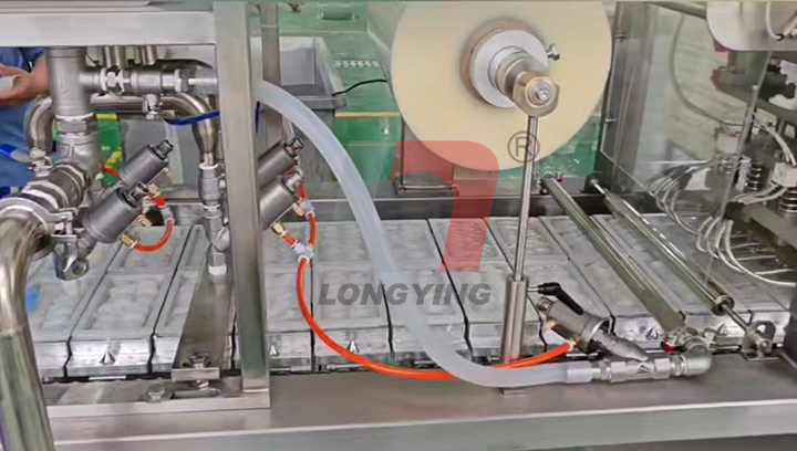 龍應(yīng)FKJ-2魔芋絲結(jié)全自動(dòng)封口機(jī) 龍應(yīng)FKJ-2魔芋絲結(jié)全自動(dòng)封口機(jī)