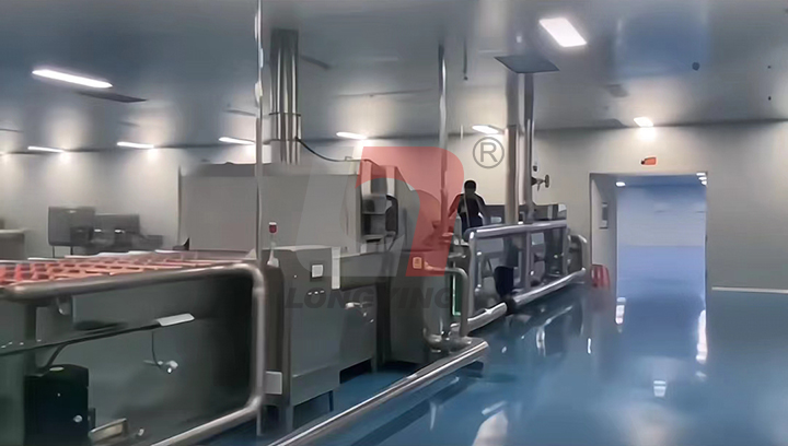 龍應(yīng)蘇打飲料生產(chǎn)線